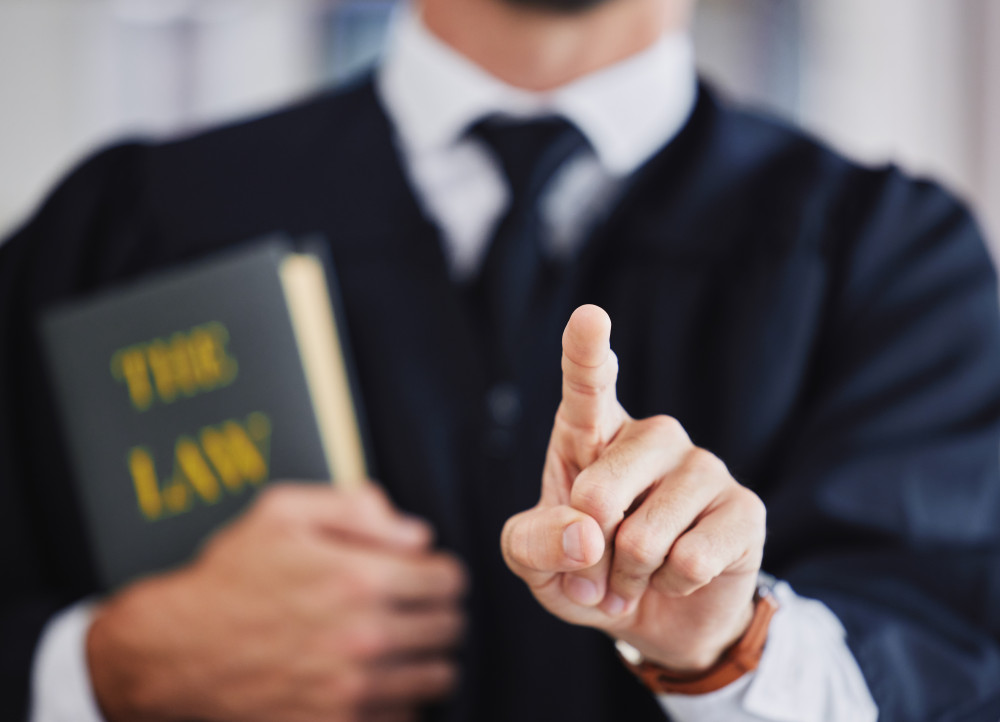 Comment choisir le bon avocat en fonction de votre affaire : conseils d’un expert